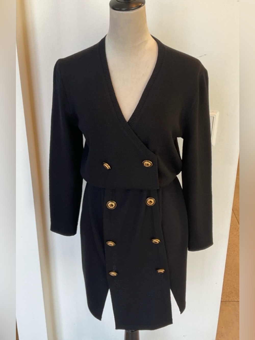 St. John Collection Vintage Black Knit Gold Button Dress Size 2 EUC